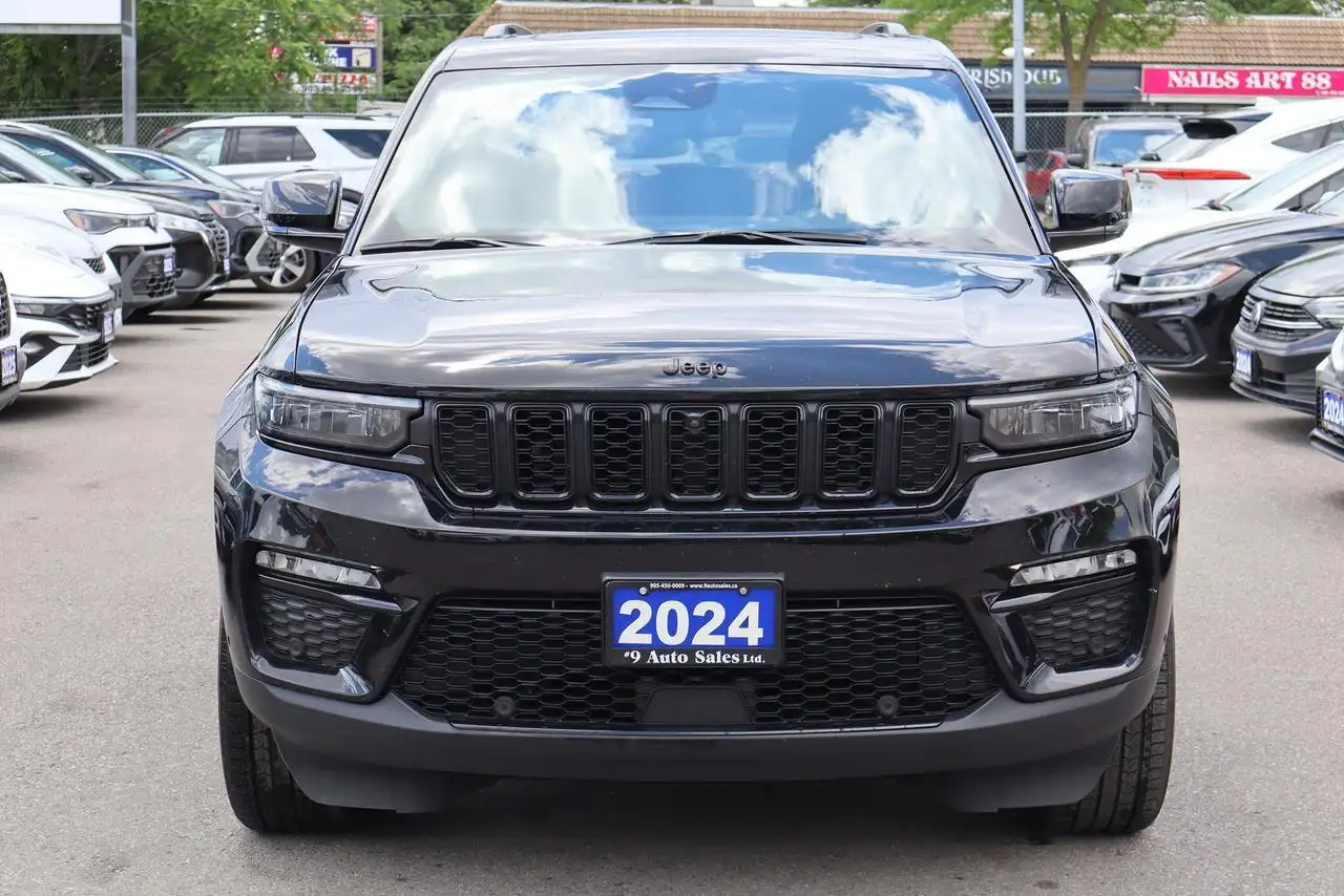 Jeep Grand Cherokee photo Jeep Grand Cherokee