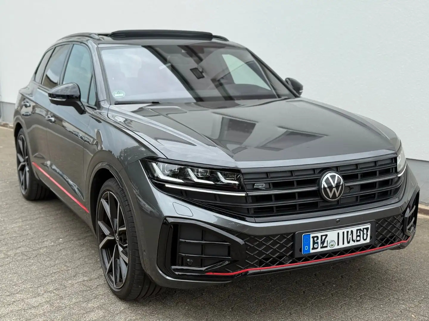 Volkswagen Touareg 3.0 TDI R-Line,Vollaus ,VW-Garantie04/27 Grau - 1