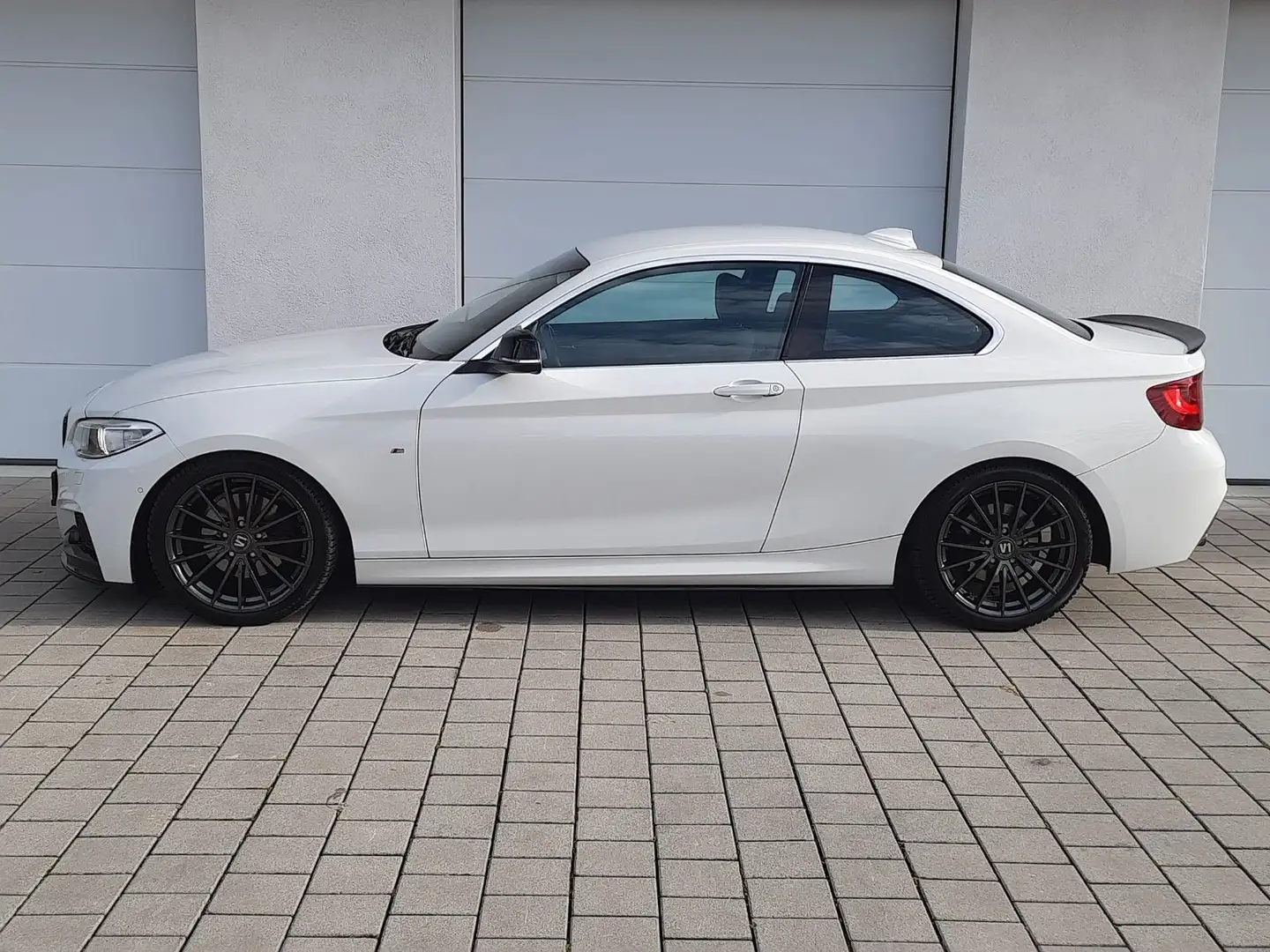 BMW 220 i/Aut./Coupé/M Sportpaket/Alcantara/PDC/SitzH Blanc - 2