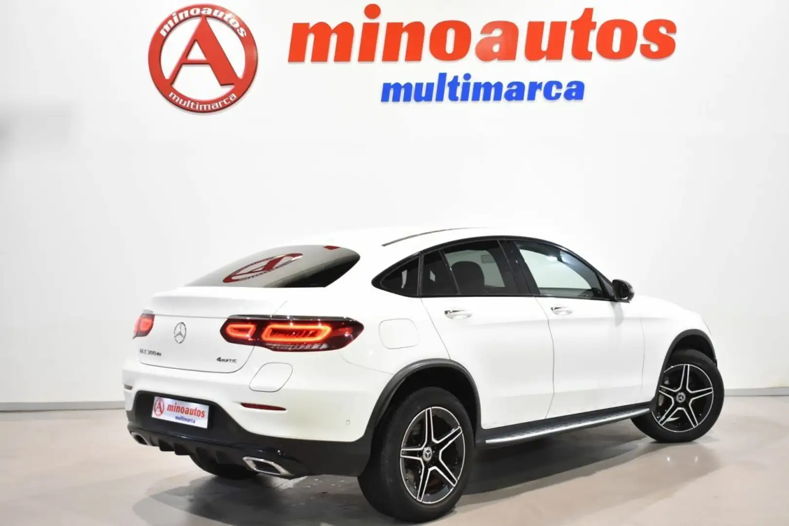 Mercedes-Benz GLC 350 Coupé 350d 4Matic Aut. Biały - 2