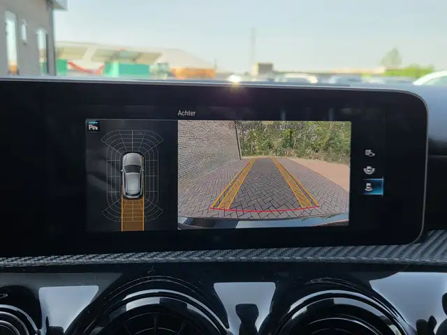 Mercedes-Benz A-Class view 9