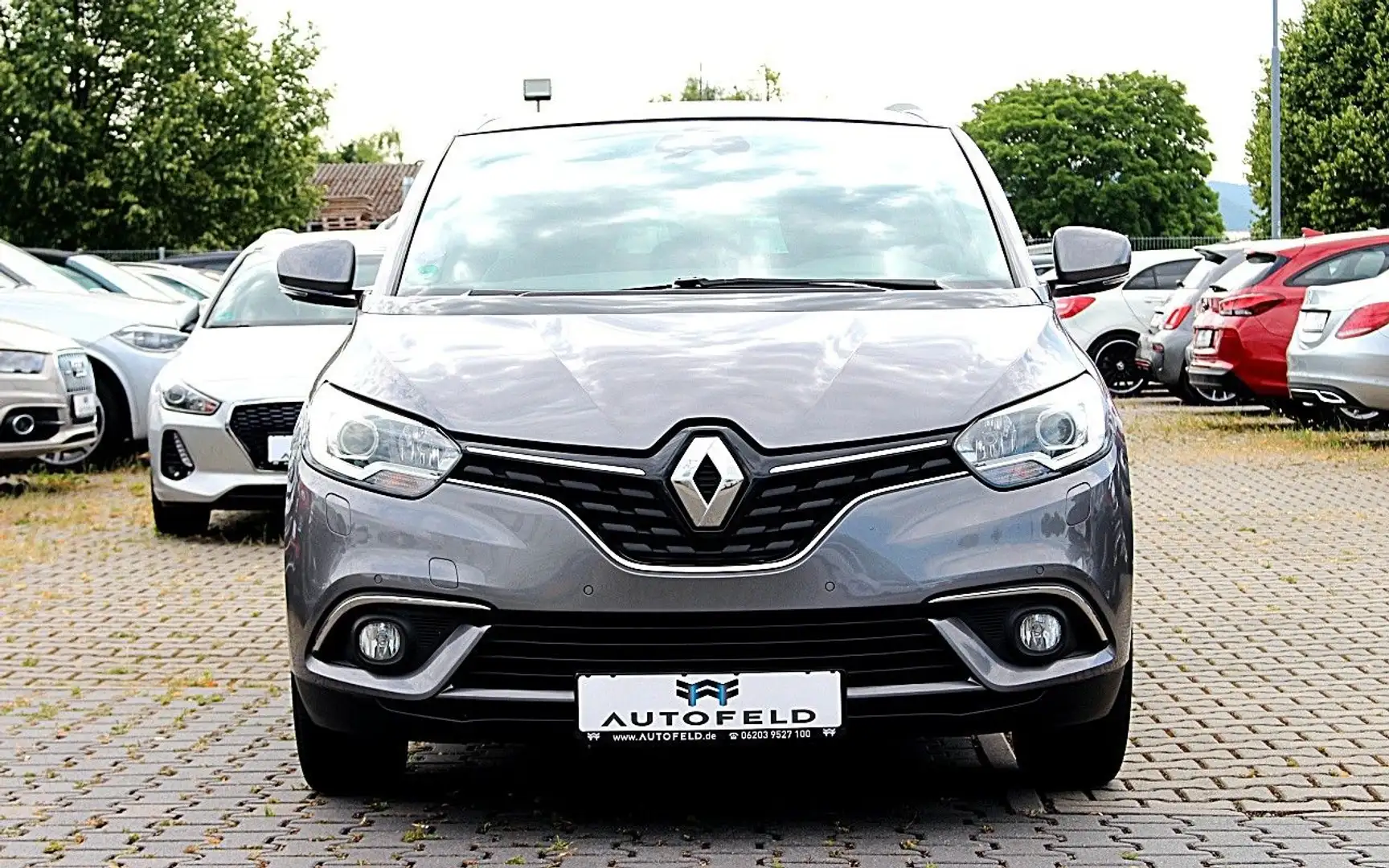 Renault Grand Scenic Bose Edition 1.2 TCe/7SITZE/VOLLSHE Grau - 2
