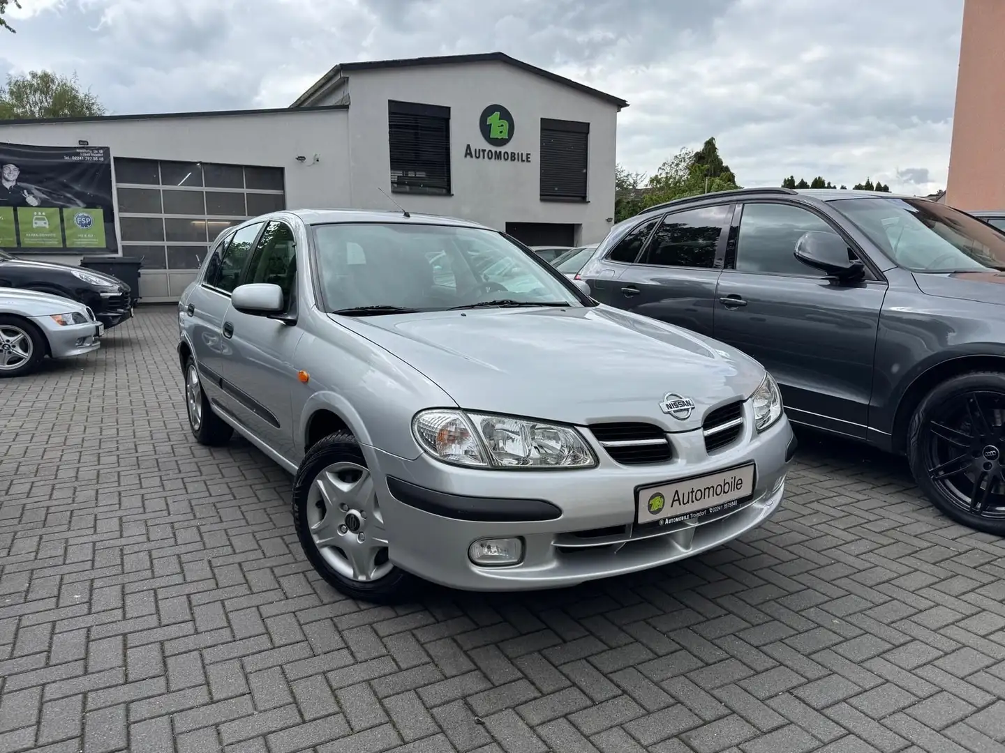 Nissan Almera Visia*KLIMA*4S-REIFEN*1.HAND Grau - 1