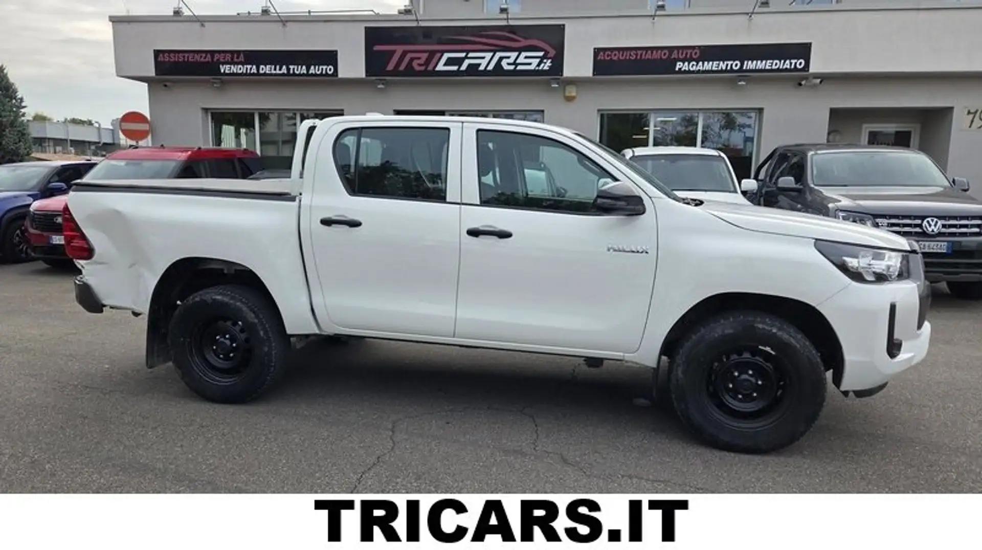 Toyota Hilux 2.4 d-4d double cab Comfort 4wd PERMUTE GANCIO Blanc - 1