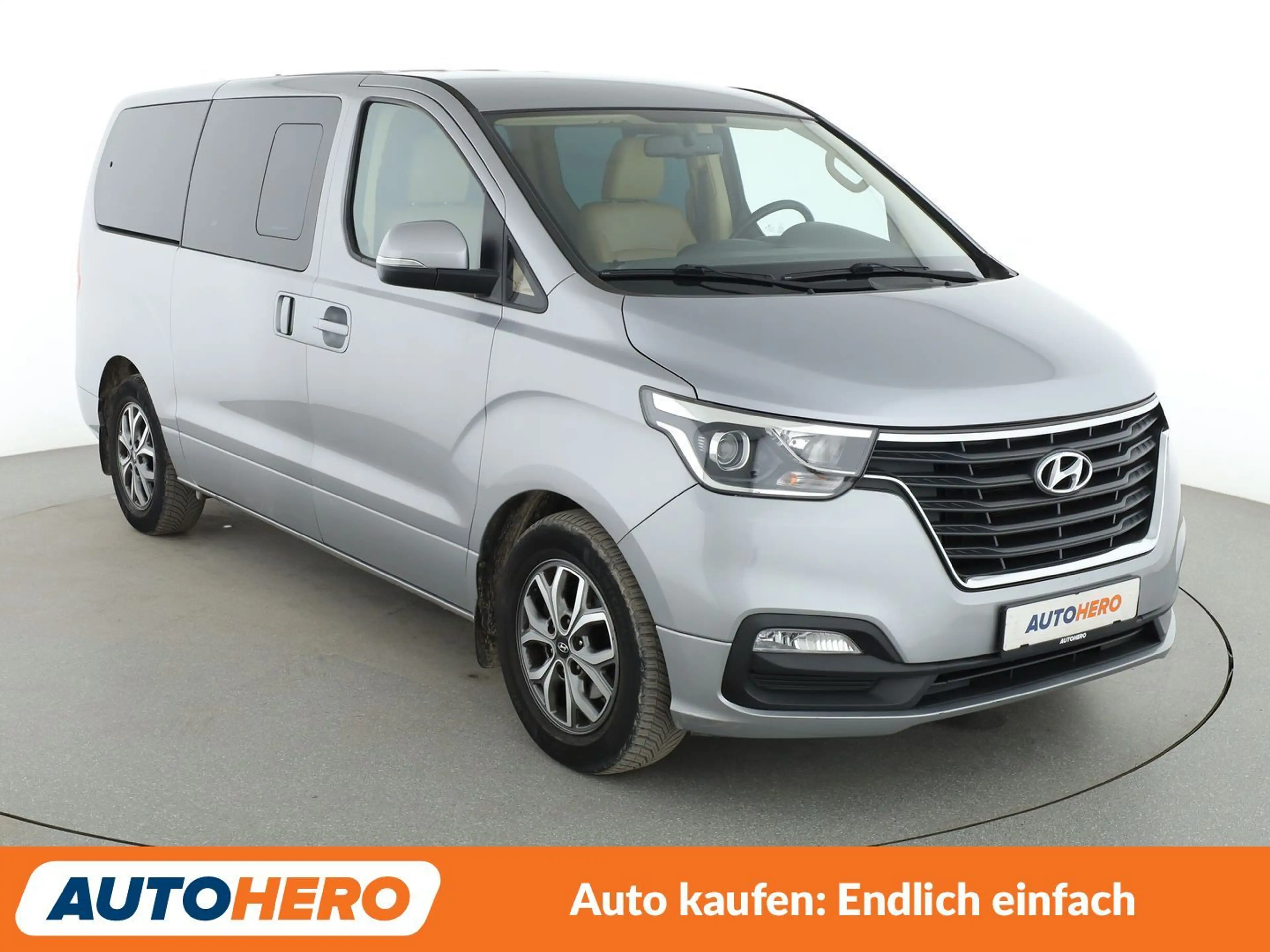 Hyundai H-1 2.5 CRDi Travel Premium Aut.*NAV*TEMP*CAM*PDC*SHZ* — photo 8