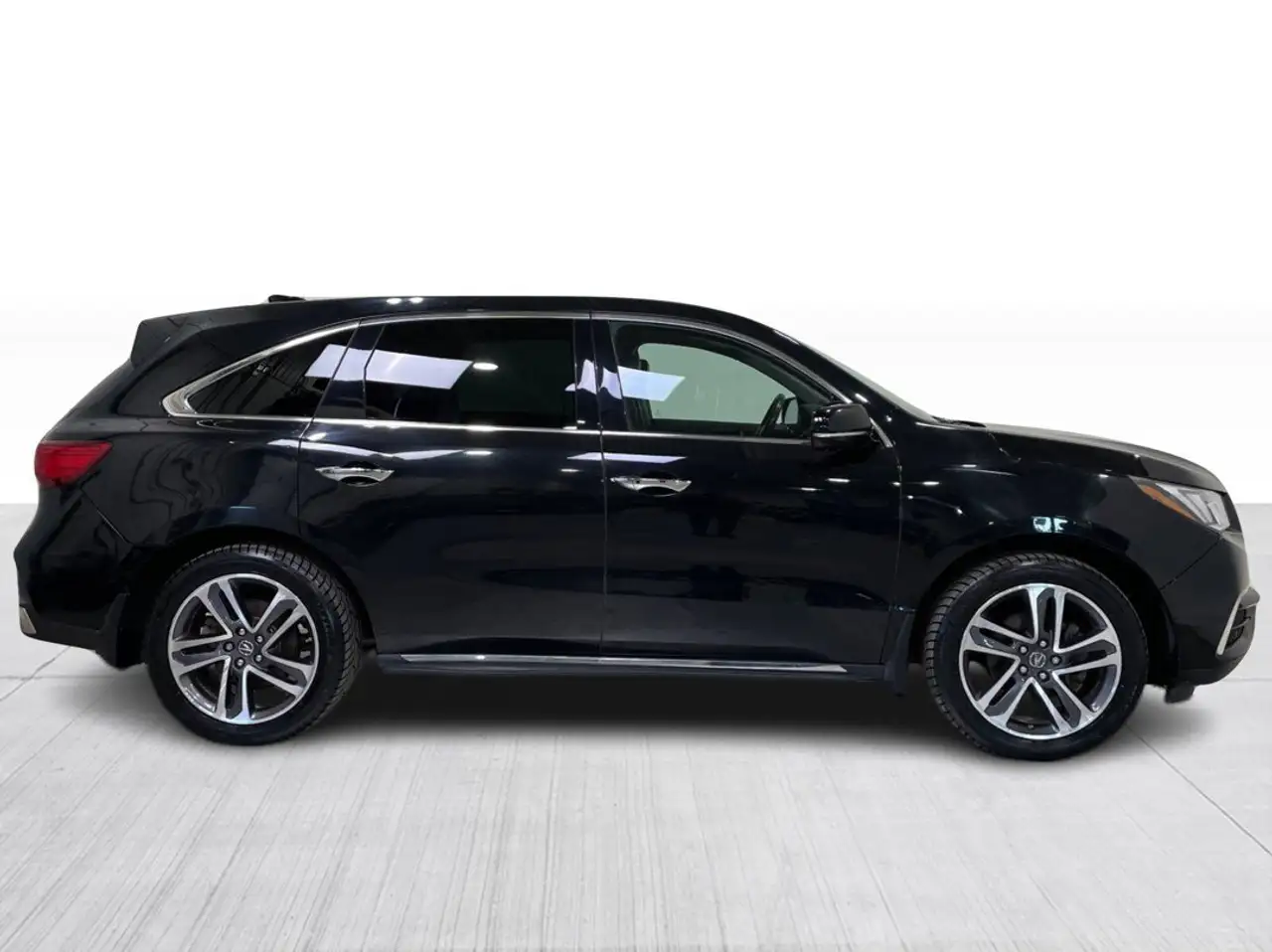Acura MDX снимка Acura MDX