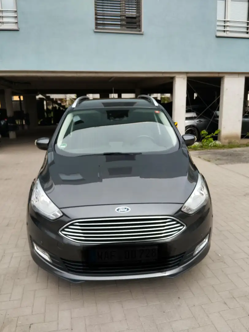 Ford Grand C-Max 1.0 EcoBoost Start-Stopp-System Titanium, 7 Sitzer Grau - 2