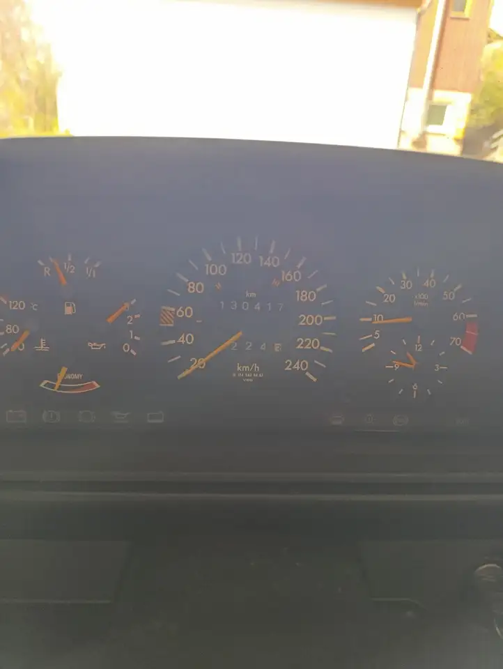 Mercedes-Benz E 260 4Matic, foto 1