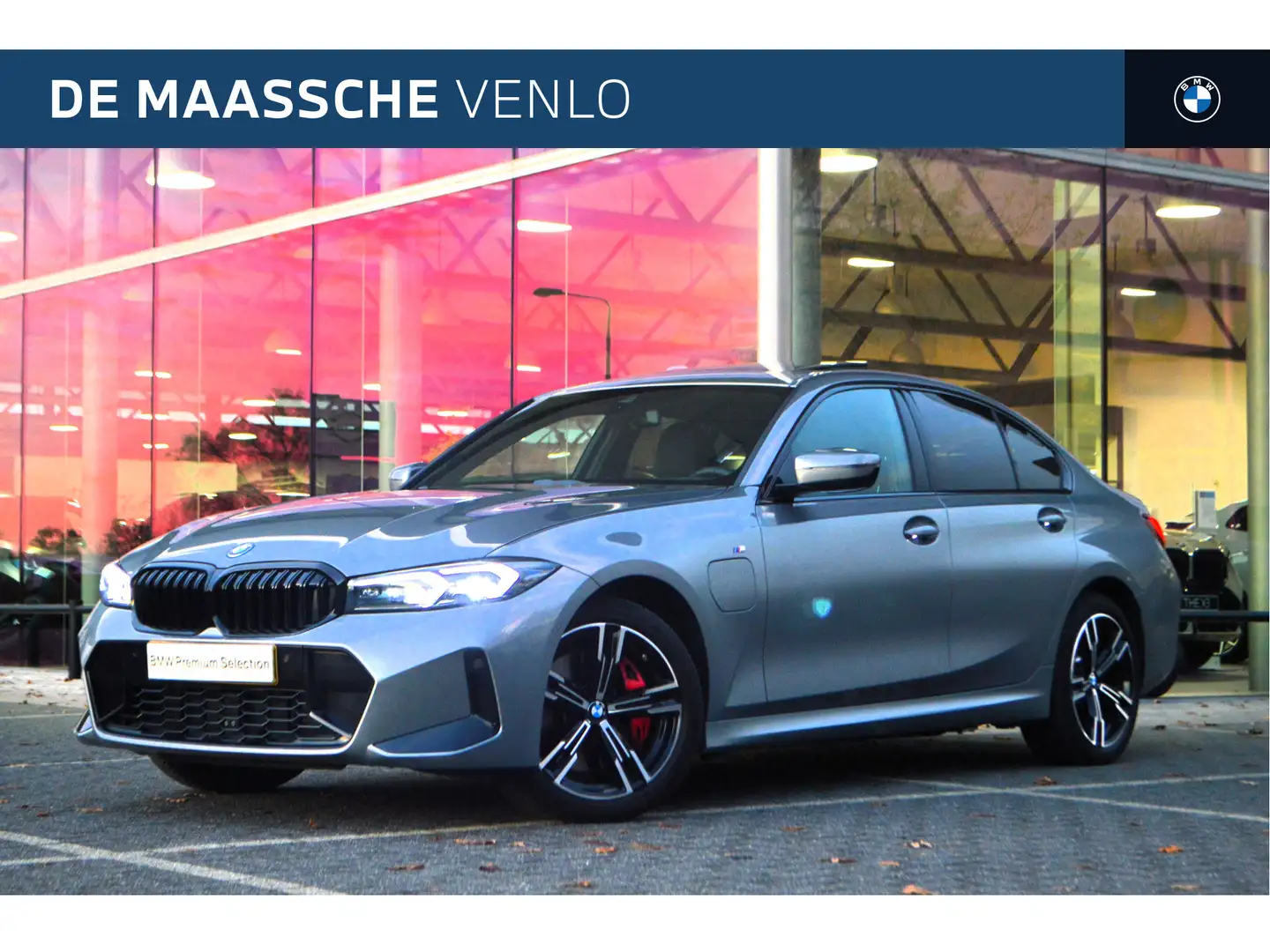BMW 330 3 Serie 330e M Sport Automaat / Schuif-kanteldak / Grijs - 1