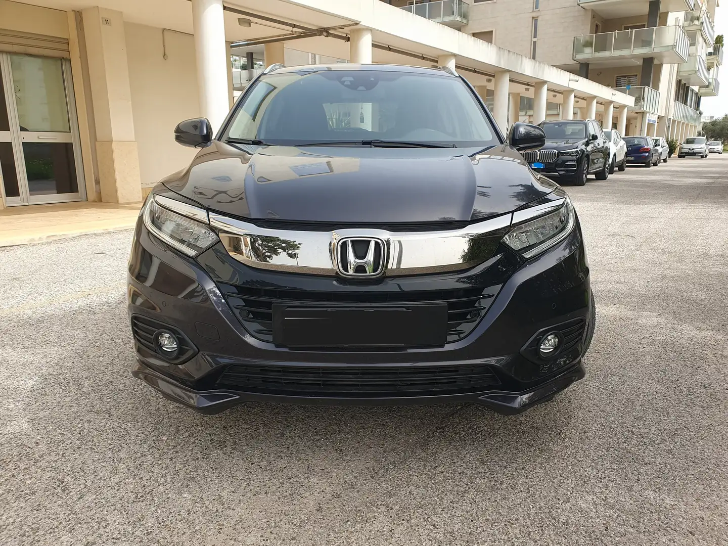 Honda HR-V 1.5 Executive Navi Černá - 2