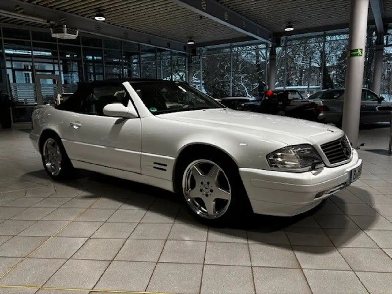 Mercedes-Benz SL-Class SL 500 2000