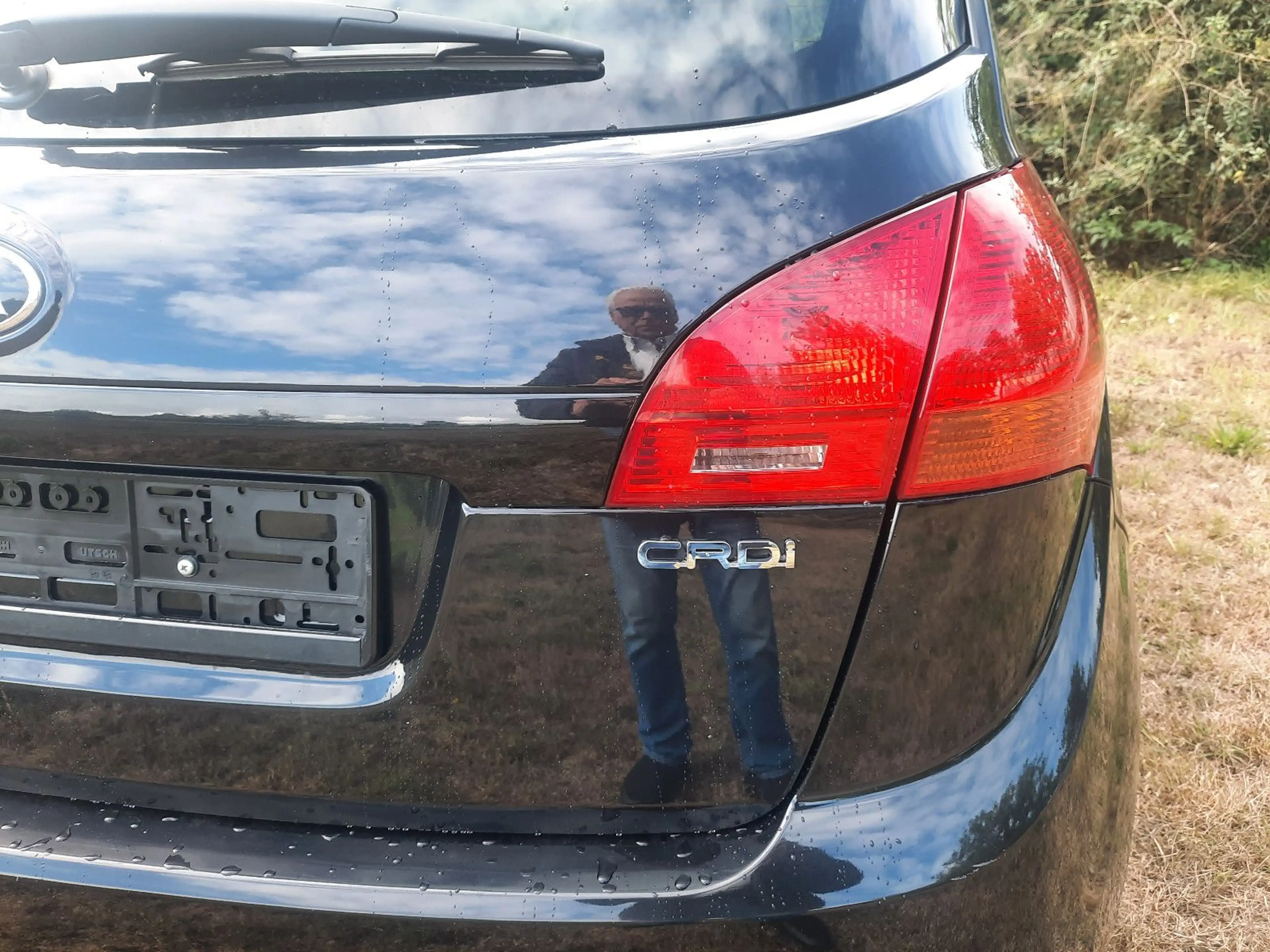 Kia Venga 1.6 CRDi Business Line — photo 8