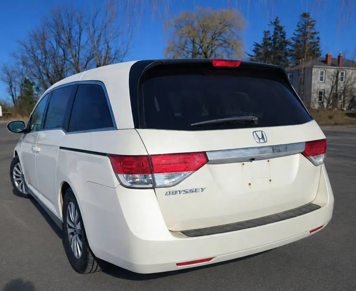 Honda Odyssey photo Honda Odyssey