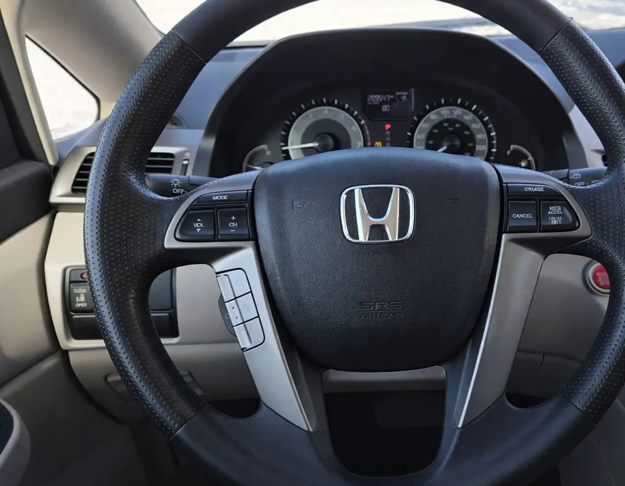 Honda Odyssey photo Honda Odyssey