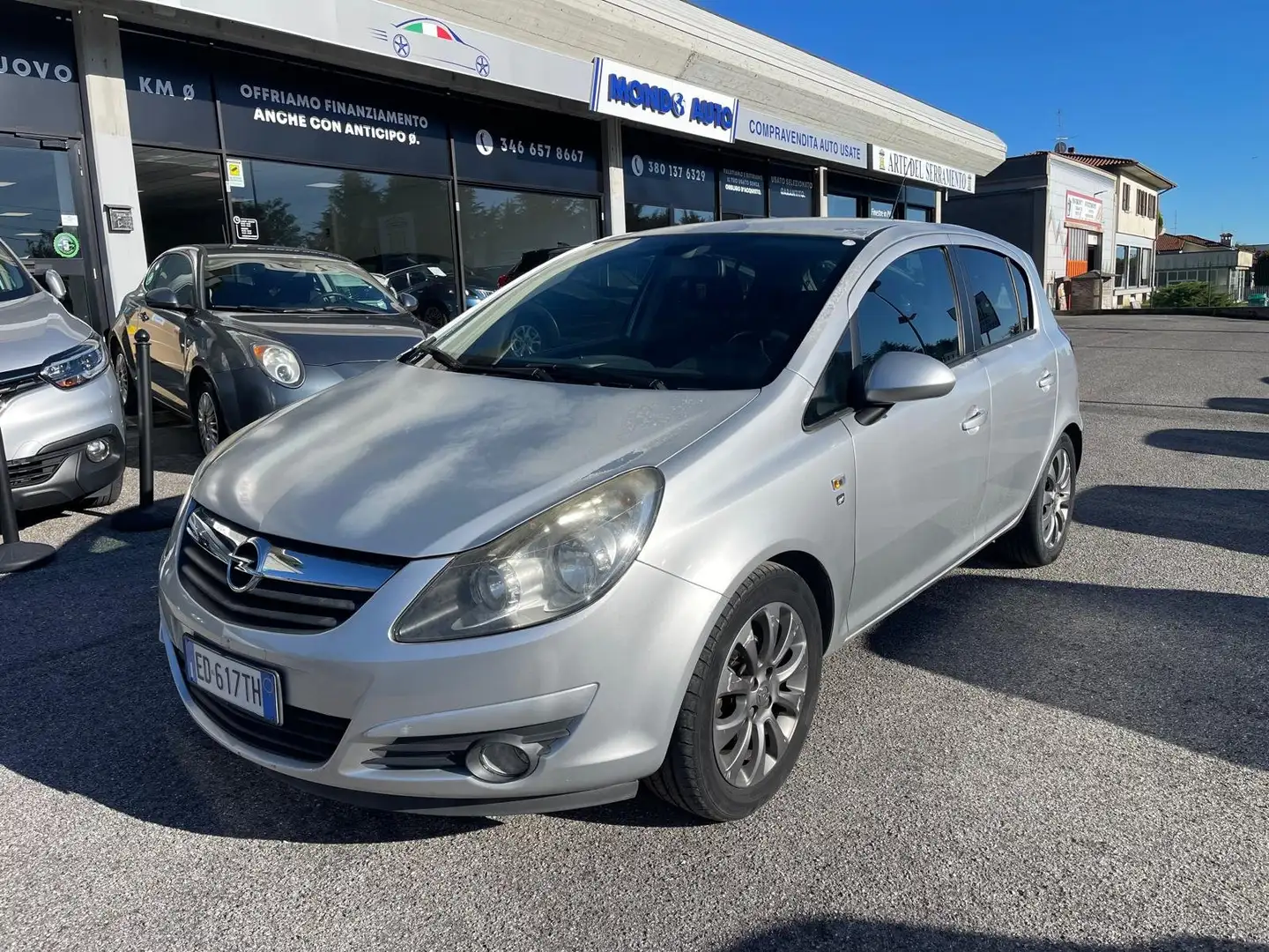 Opel Corsa 5p 1.2 Cosmo 85cv Argento - 1
