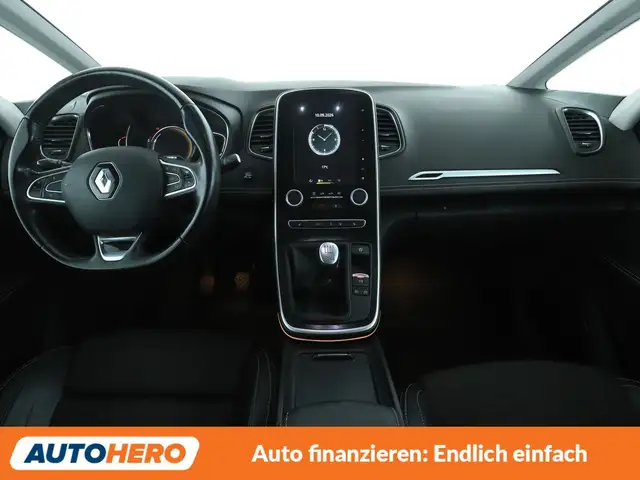 Renault Grand Scenic view 12