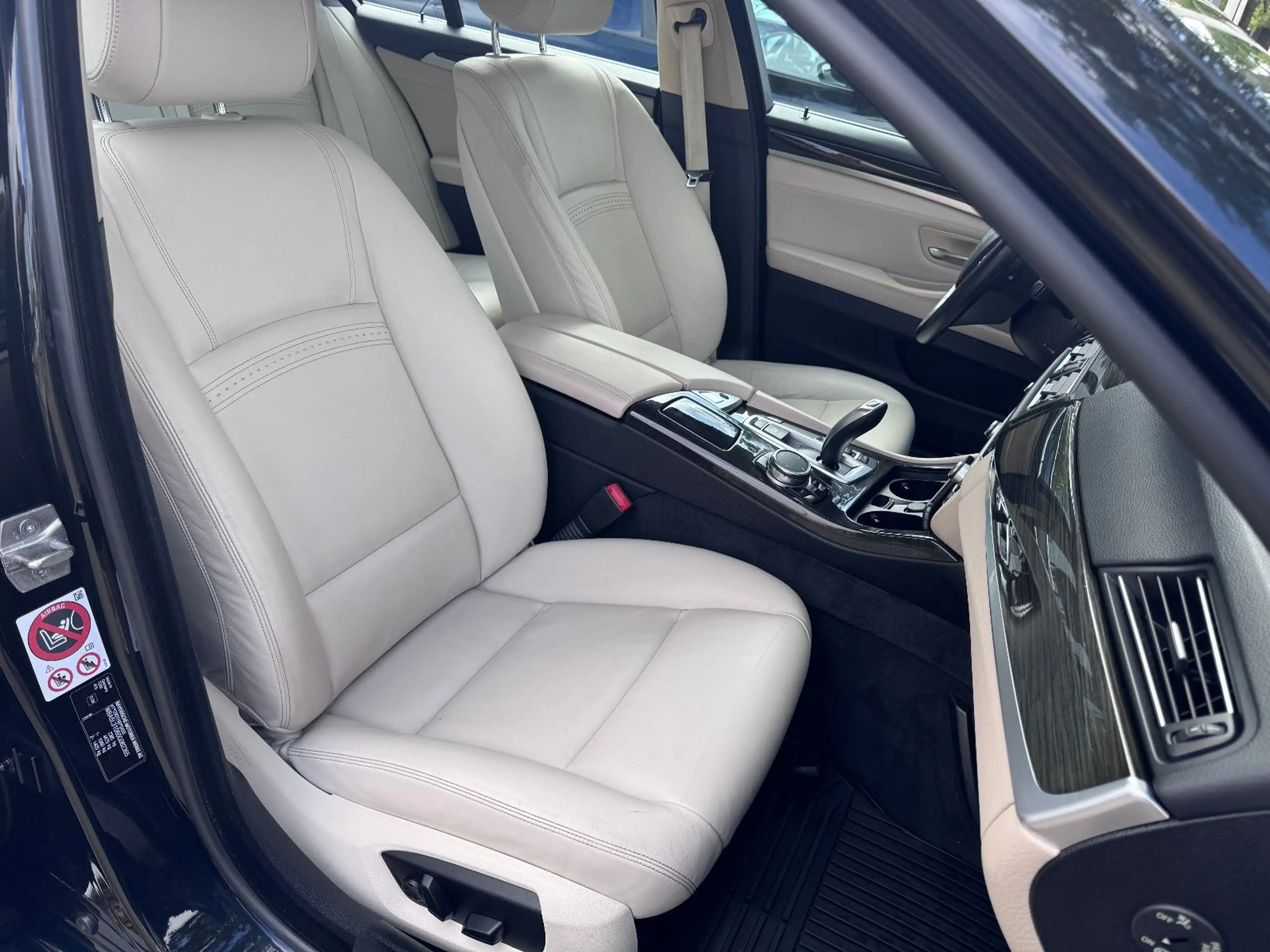 BMW 520 Touring*LUXURY*LOGIC 7*LEDER*PDC*HEAD UP* — photo 15