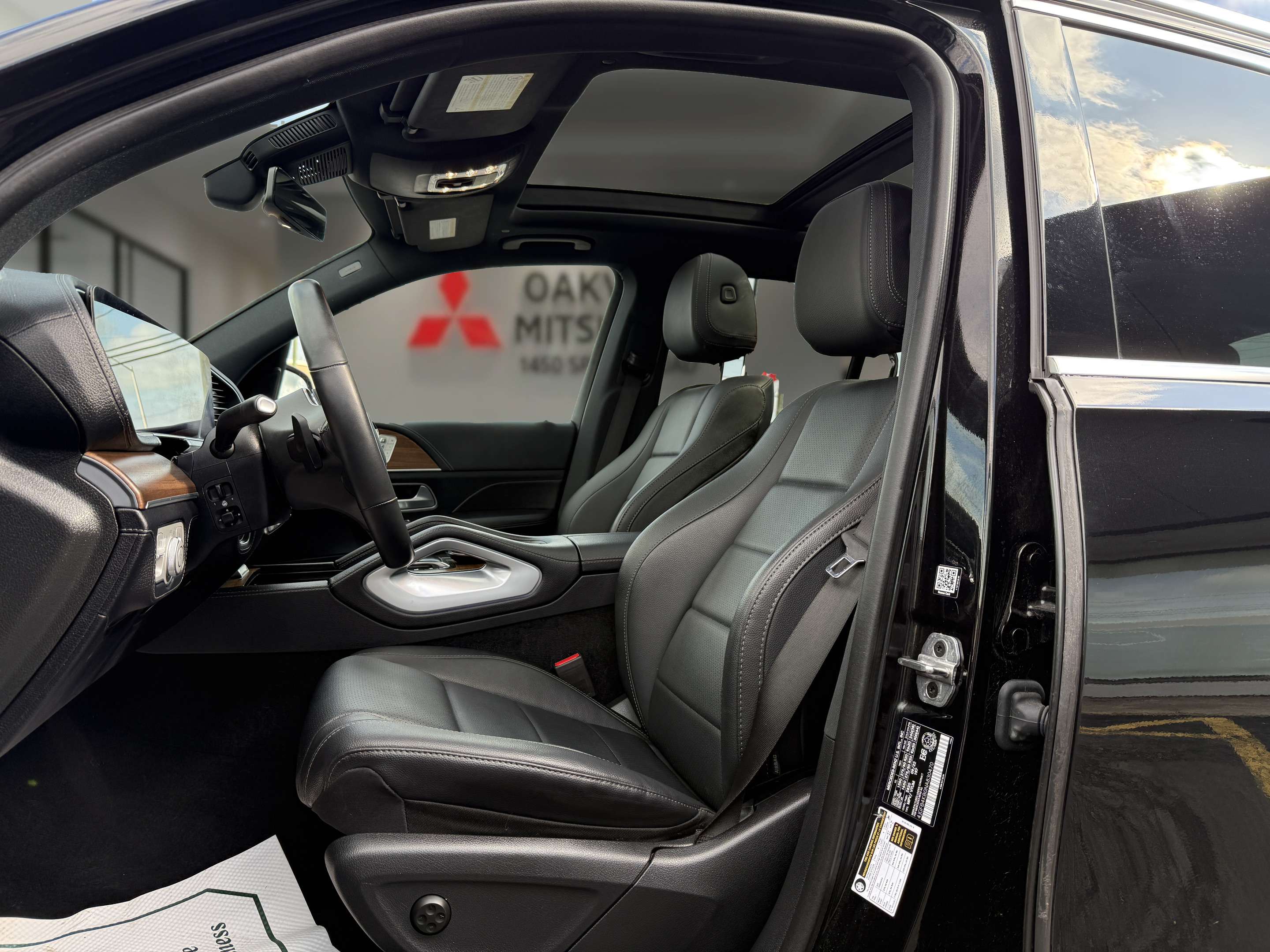 used 2022 Mercedes-Benz GLE car, priced at $55,950