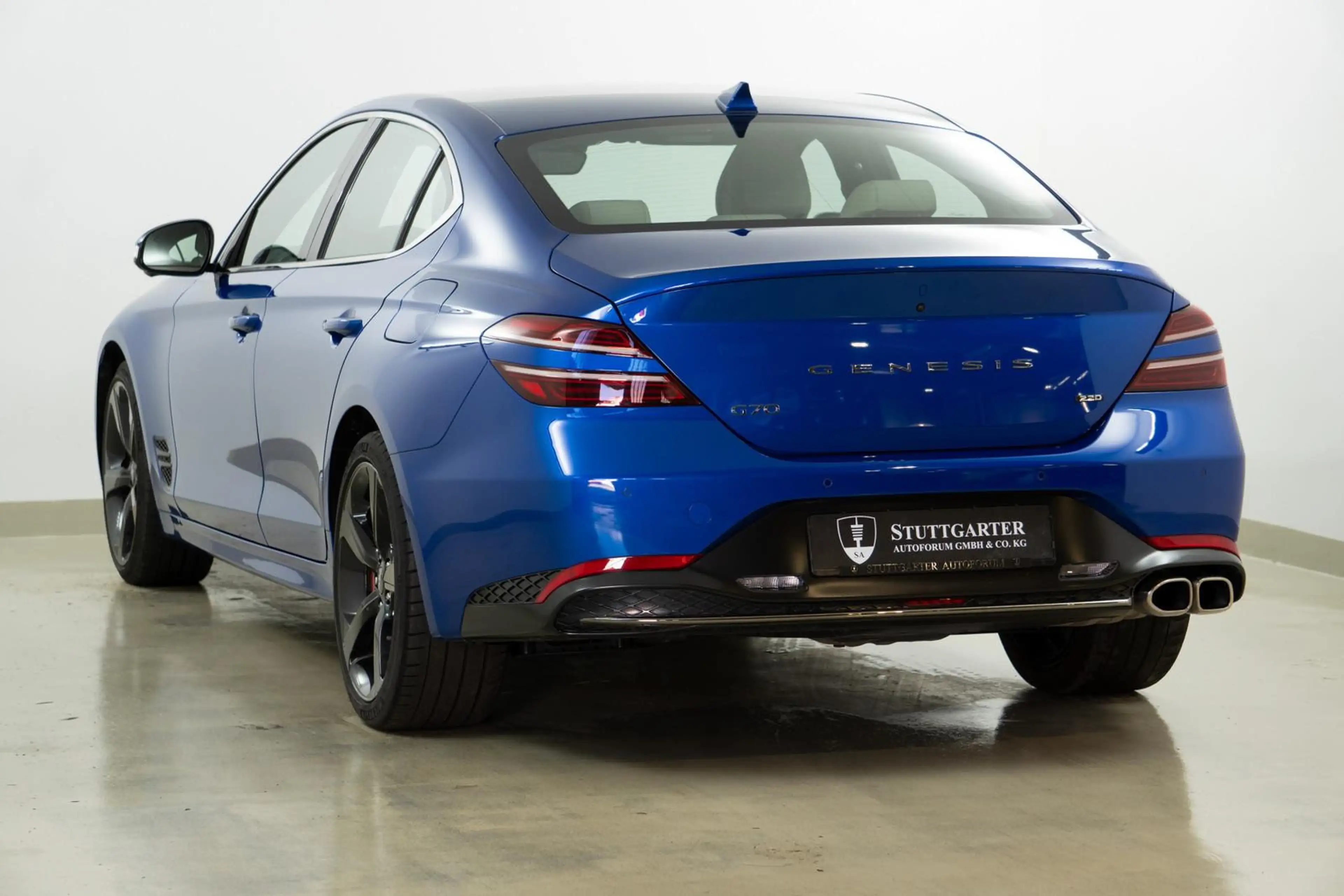 Genesis G70 Sport 360K ACC Memory LED Leder — photo 4