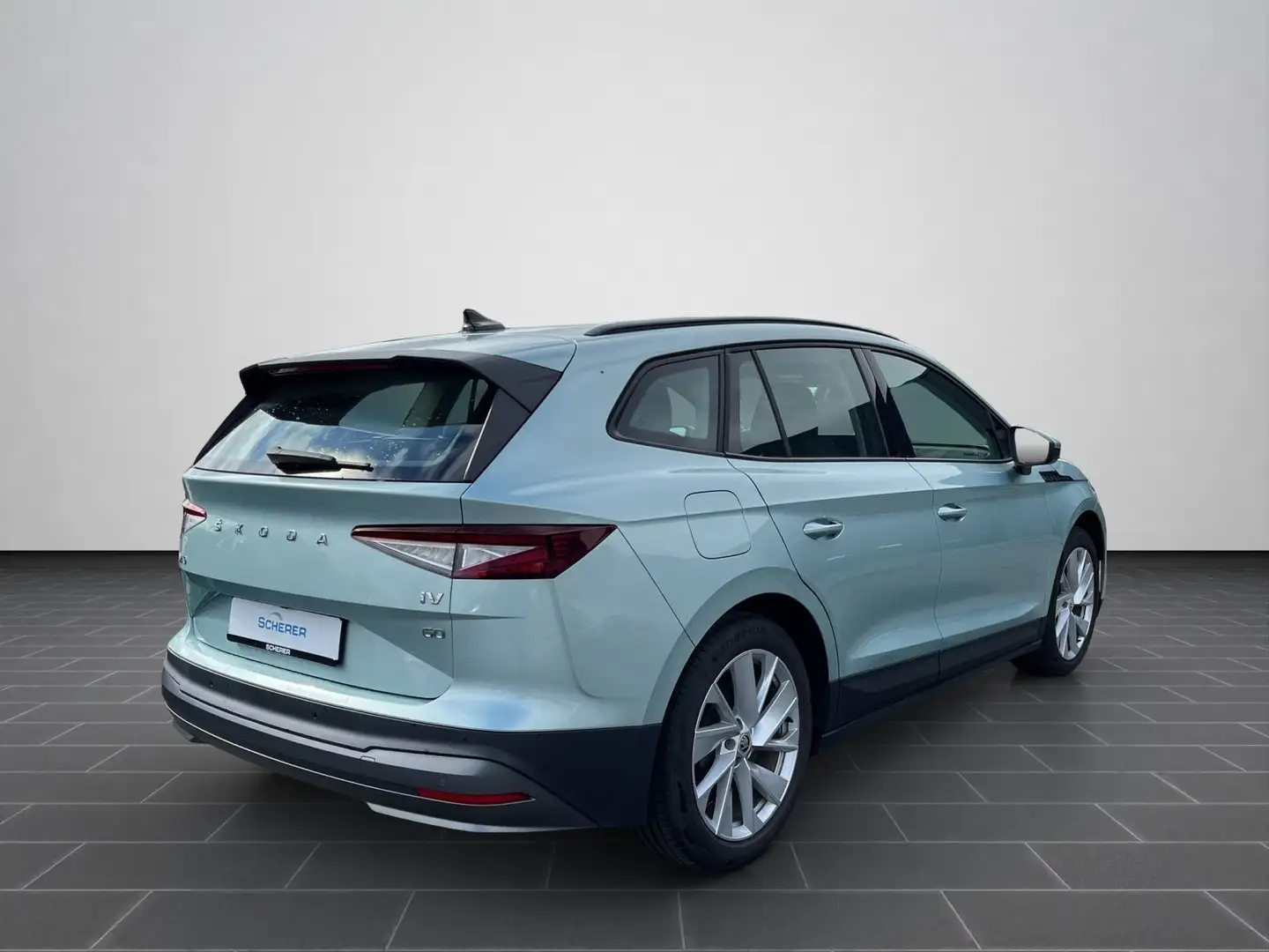 Skoda Enyaq iV 60 Loft 20" NAVI RFK SHZv+h WÄRMEPUMPE Silber - 2