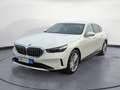 BMW 540 d xDrive Driving Professional Komfort Sitze I Weiß - thumbnail 2