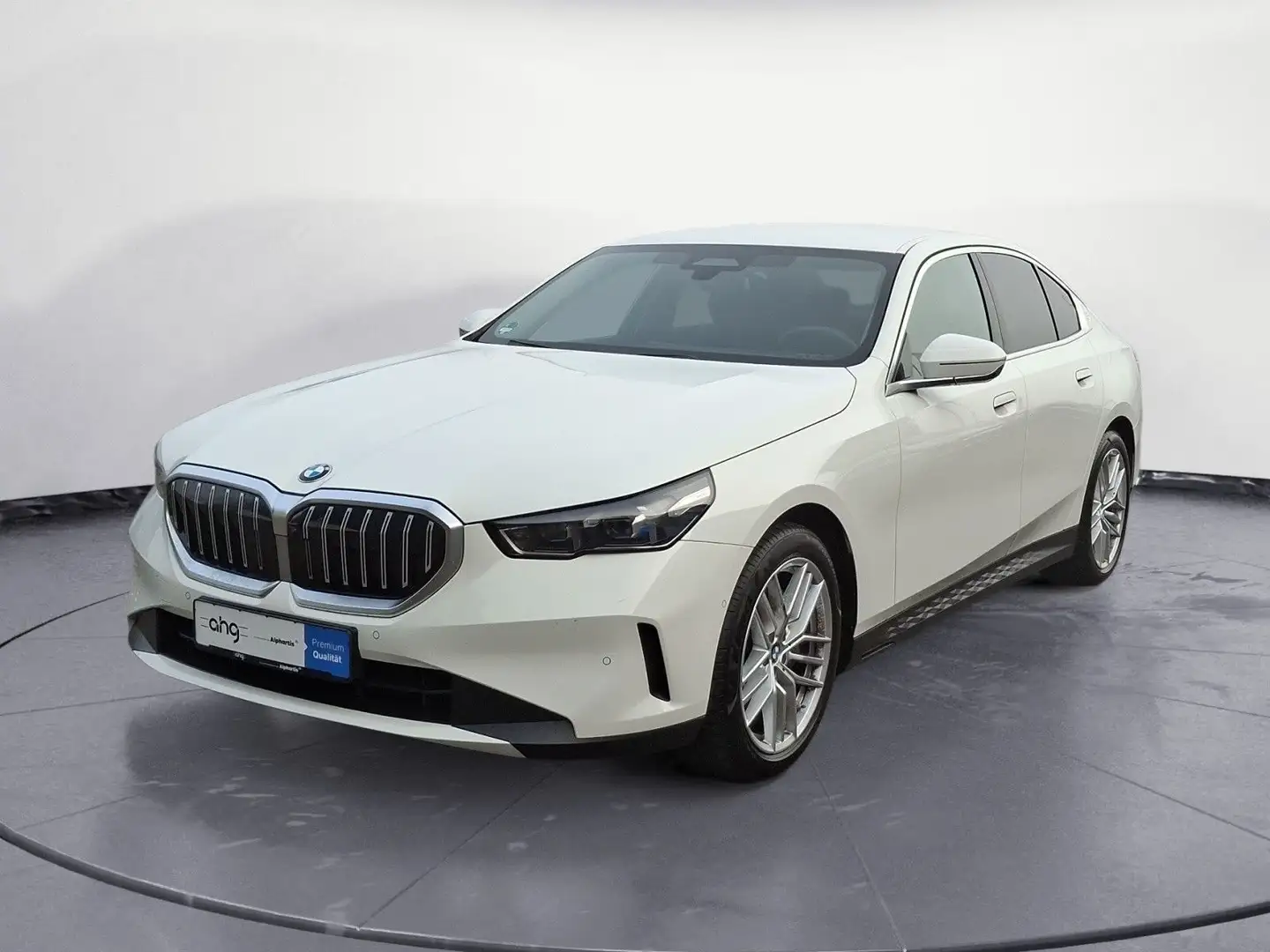 BMW 540 d xDrive Driving Professional Komfort Sitze I Weiß - 2