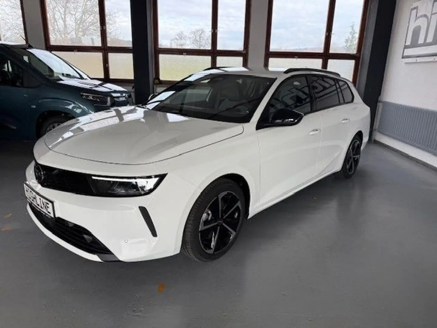 Opel Astra L ST Edition - 131 PS - Navi, SHZ, AHK,RFK Blanco - 2