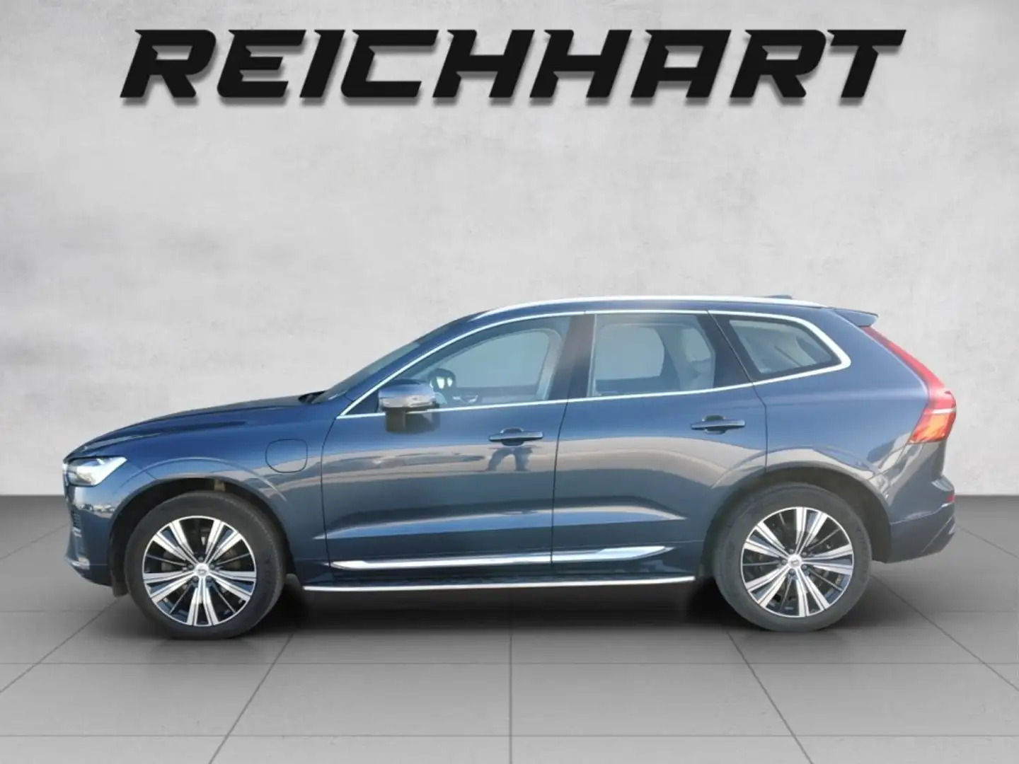 Volvo XC60 Ultra, T6 AWD Plug-in Hybrid, Elektrisch/Benzin, Dark Blau - 2