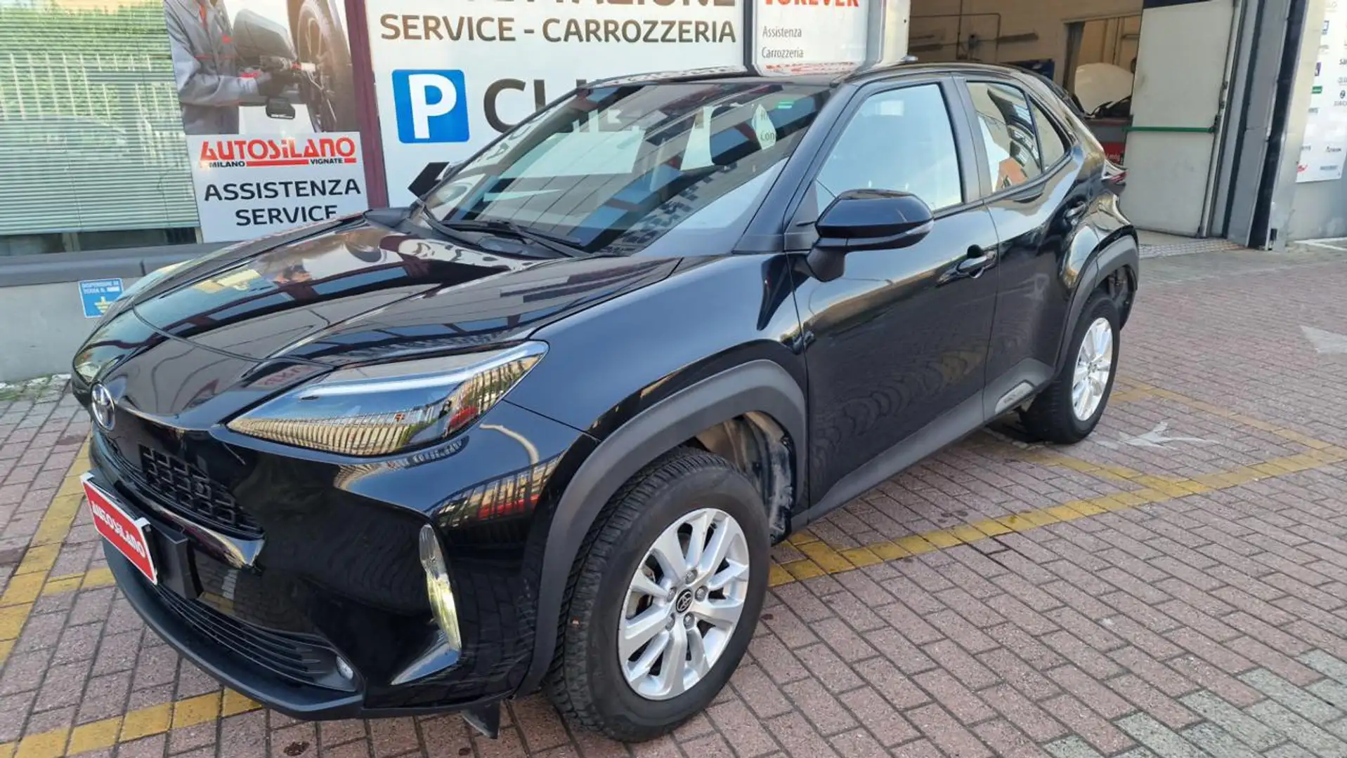 Toyota Yaris Cross 1.5 Hybrid 5p. E-CVT Business Nero - 1