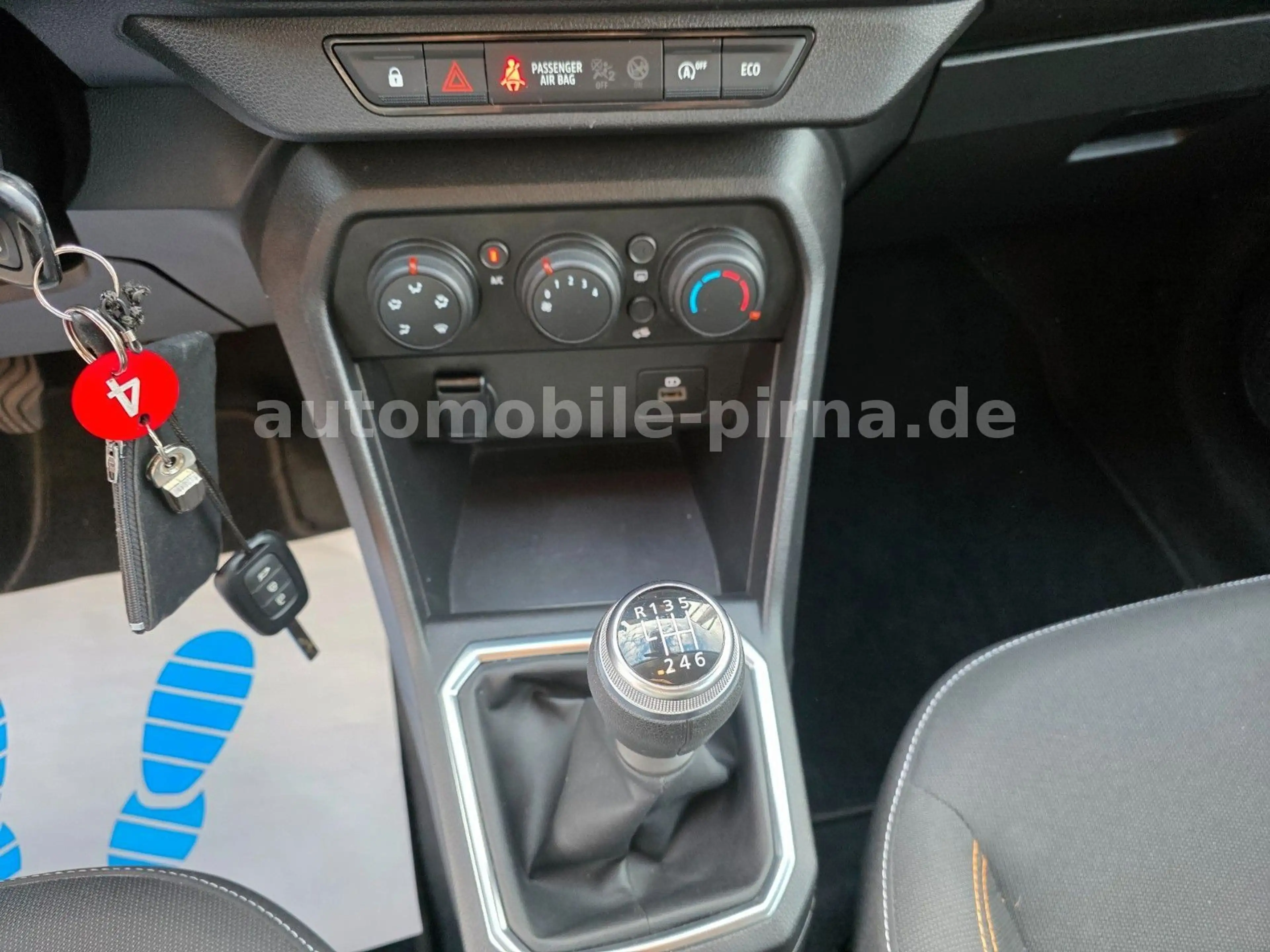 Dacia Sandero III Stepway Comfort TCe 90 +NAVI/CAM 1HD — photo 12