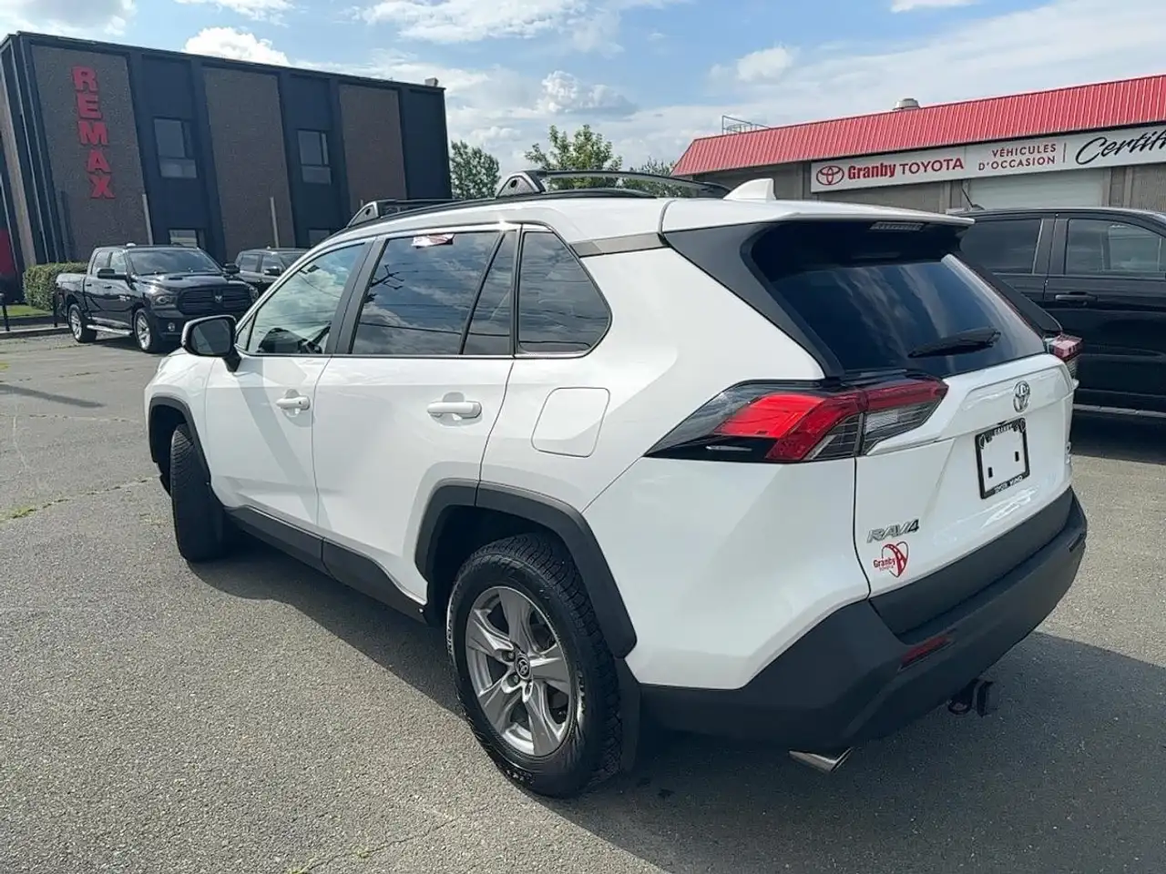 Toyota RAV 4 снимка Toyota RAV 4