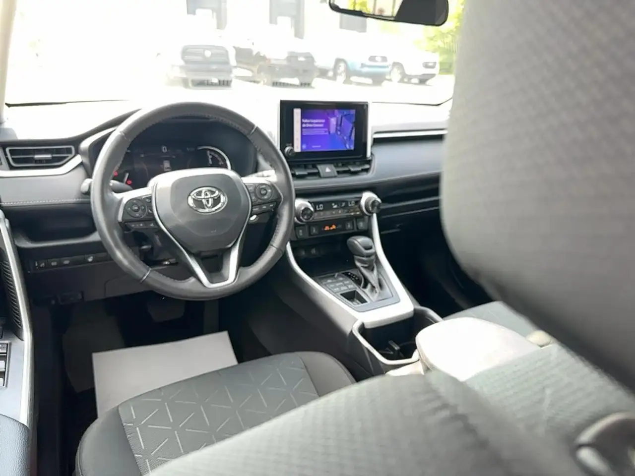 Toyota RAV 4 снимка Toyota RAV 4