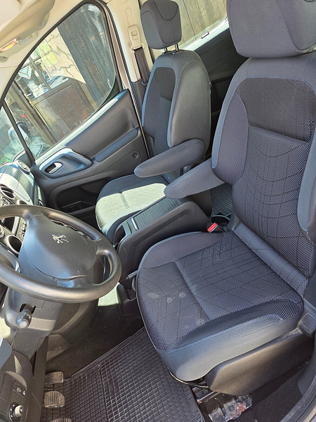 Peugeot Partner Tepee Comfort 1,6 HDi 75 — photo 9