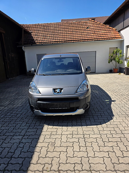 Peugeot Partner Tepee Comfort 1,6 HDi 75 — photo 3