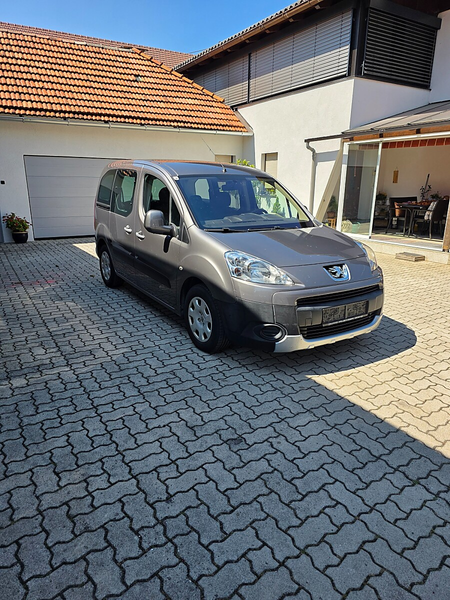 Peugeot Partner Tepee Comfort 1,6 HDi 75 — photo 2
