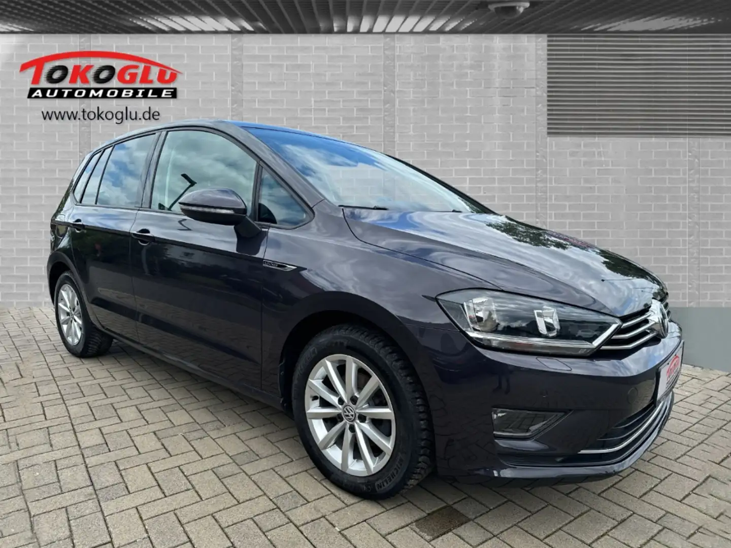 Volkswagen Golf Sportsvan VII Lounge BMT Start-Stopp 1.2 TSI Sperrdiff. 2-Zo Grau - 1