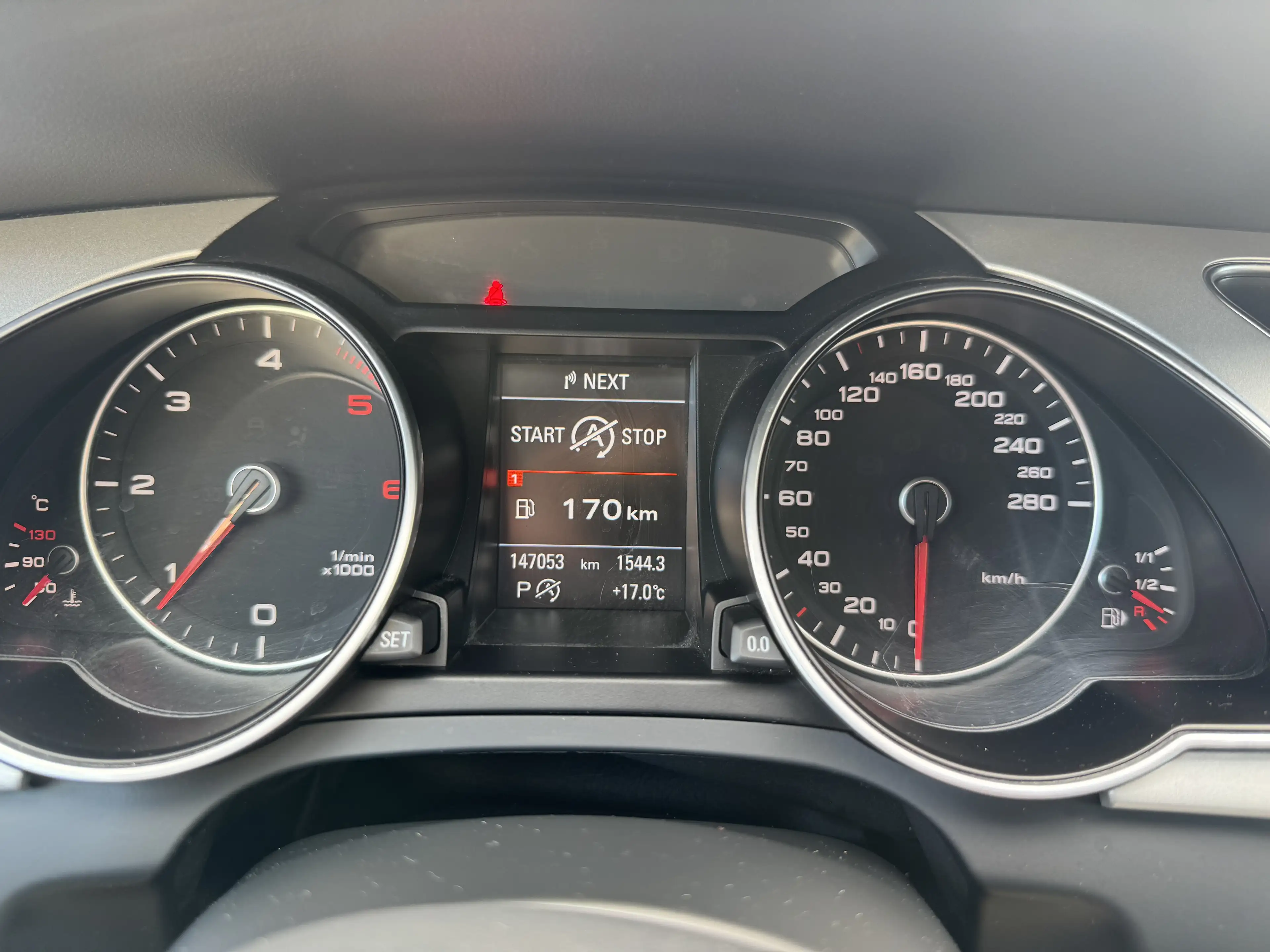 Audi A5 2.0 TDI -DSG-NAV+Shzg+PDC — photo 14