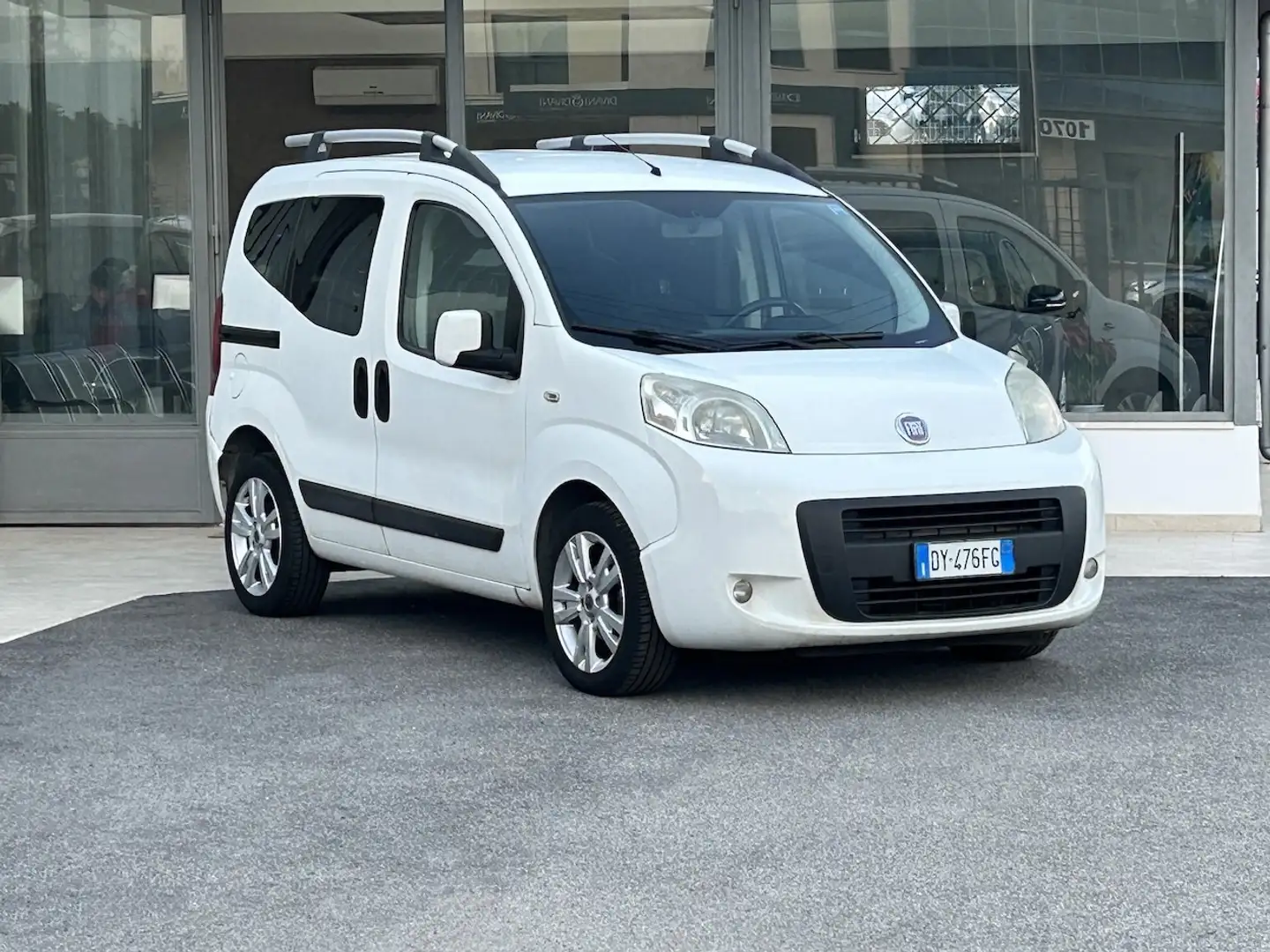 Fiat Qubo 1.3 Diesel 75CV Automatica - 2009 Blanc - 1