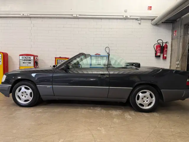 Mercedes-Benz E 200 Cabriolet