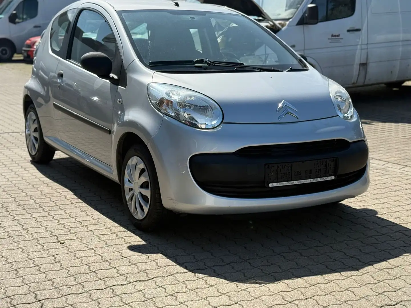 Citroen C1 Advance Grau - 1