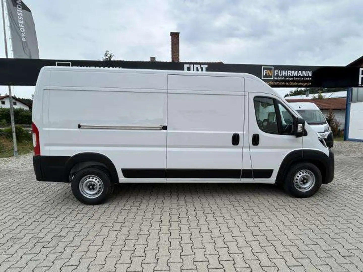 Fiat Ducato KASTENWAGEN MAXI 35 L3H2 180 AT Weiß - 2