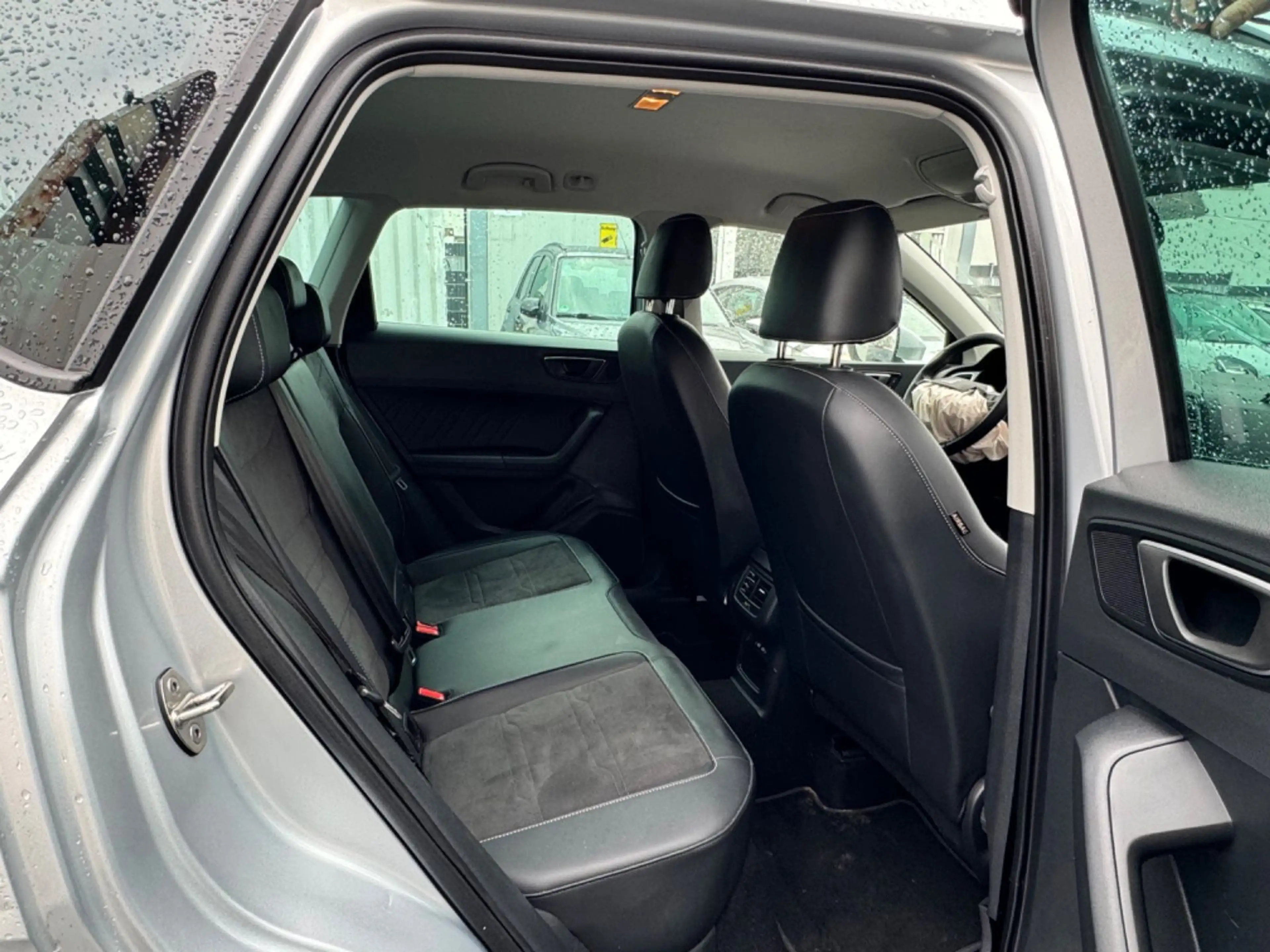 SEAT Ateca Style/XENON/ALCANTARA/MEMORY-SIT/GEPFLEGT/ — photo 13