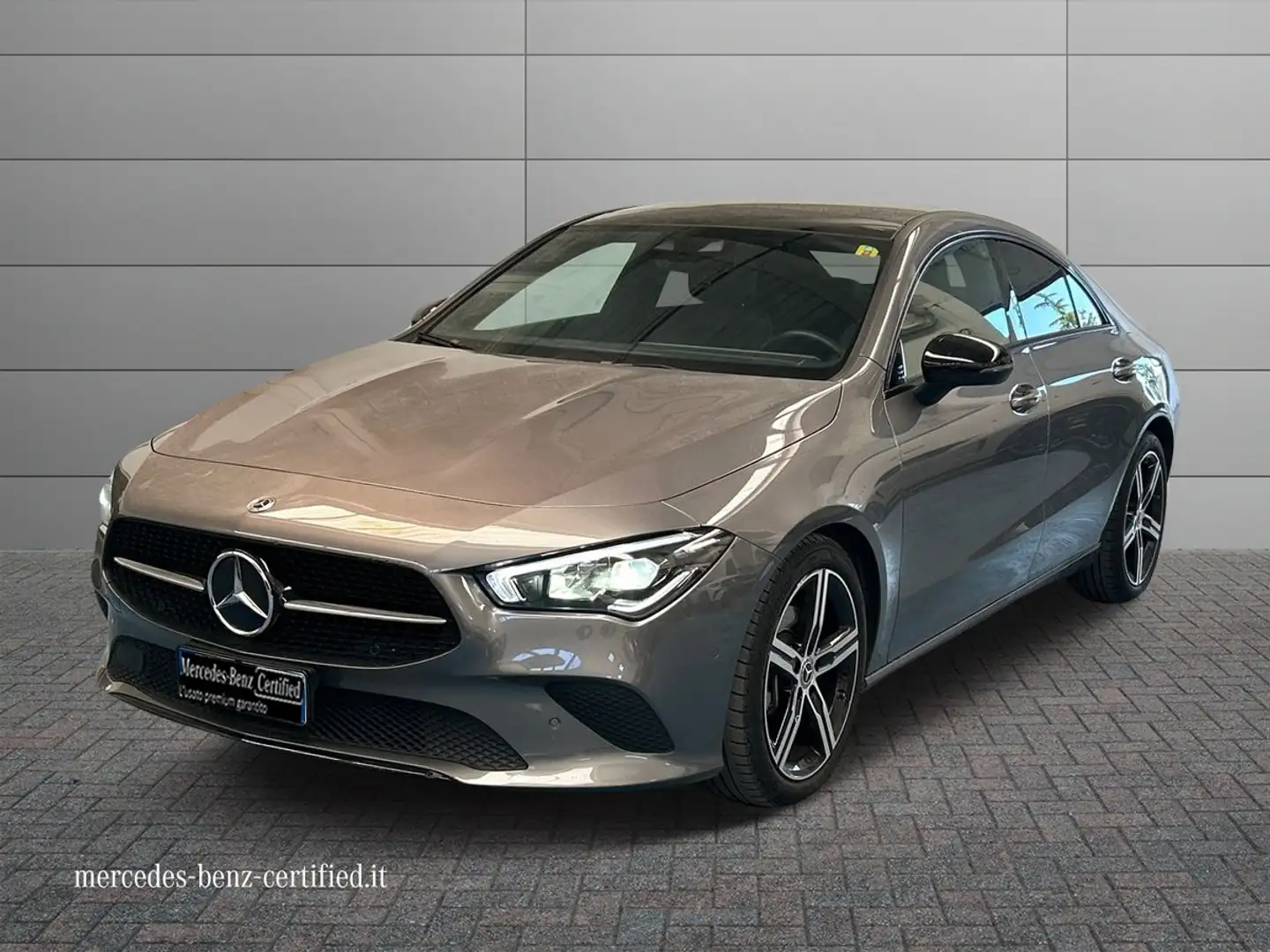 Mercedes-Benz CLA 180 CLA Coupe 180 d Sport auto Gri - 1