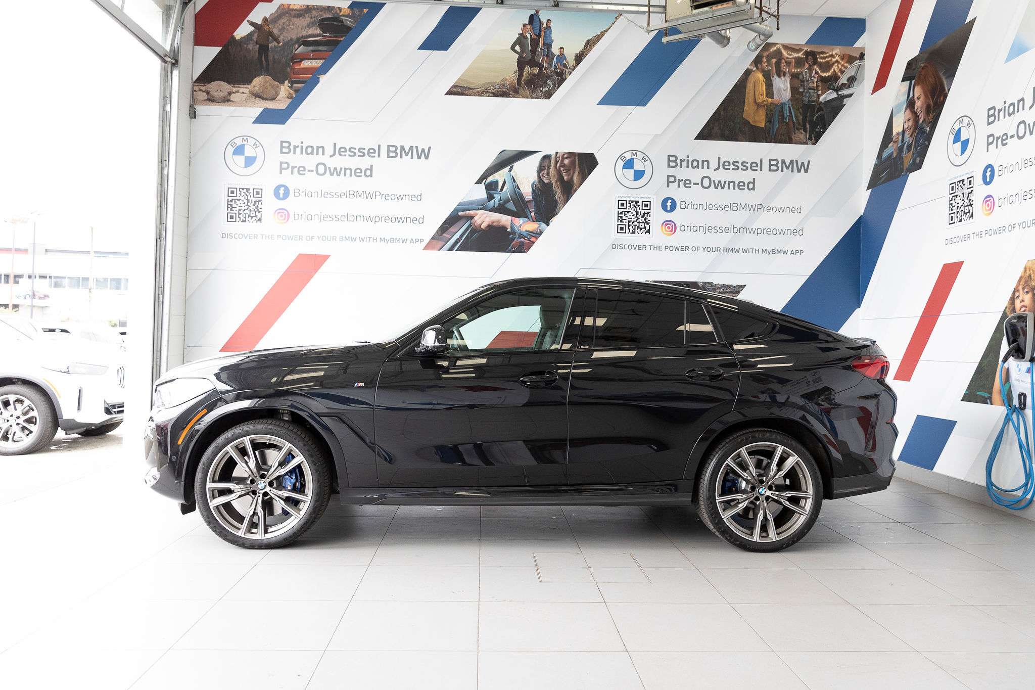 2023 BMW X6