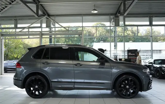 Volkswagen Tiguan view 7