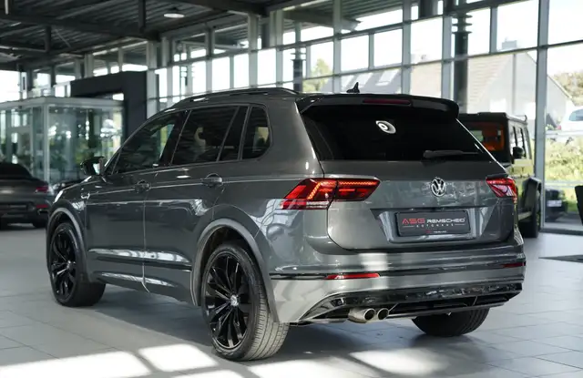 Volkswagen Tiguan view 10