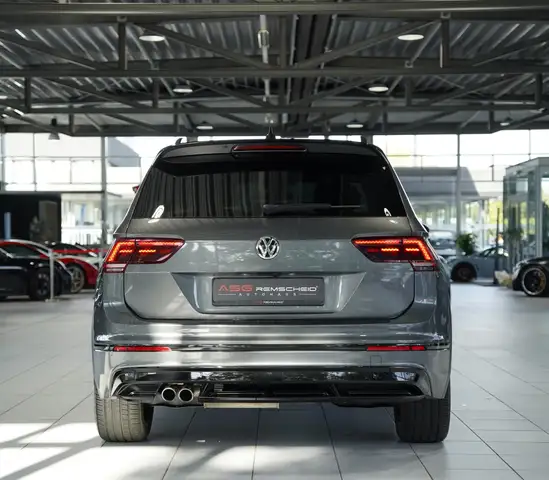 Volkswagen Tiguan view 9