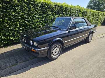 325i Cabrio E30 / Airco / Cruisecontrol /