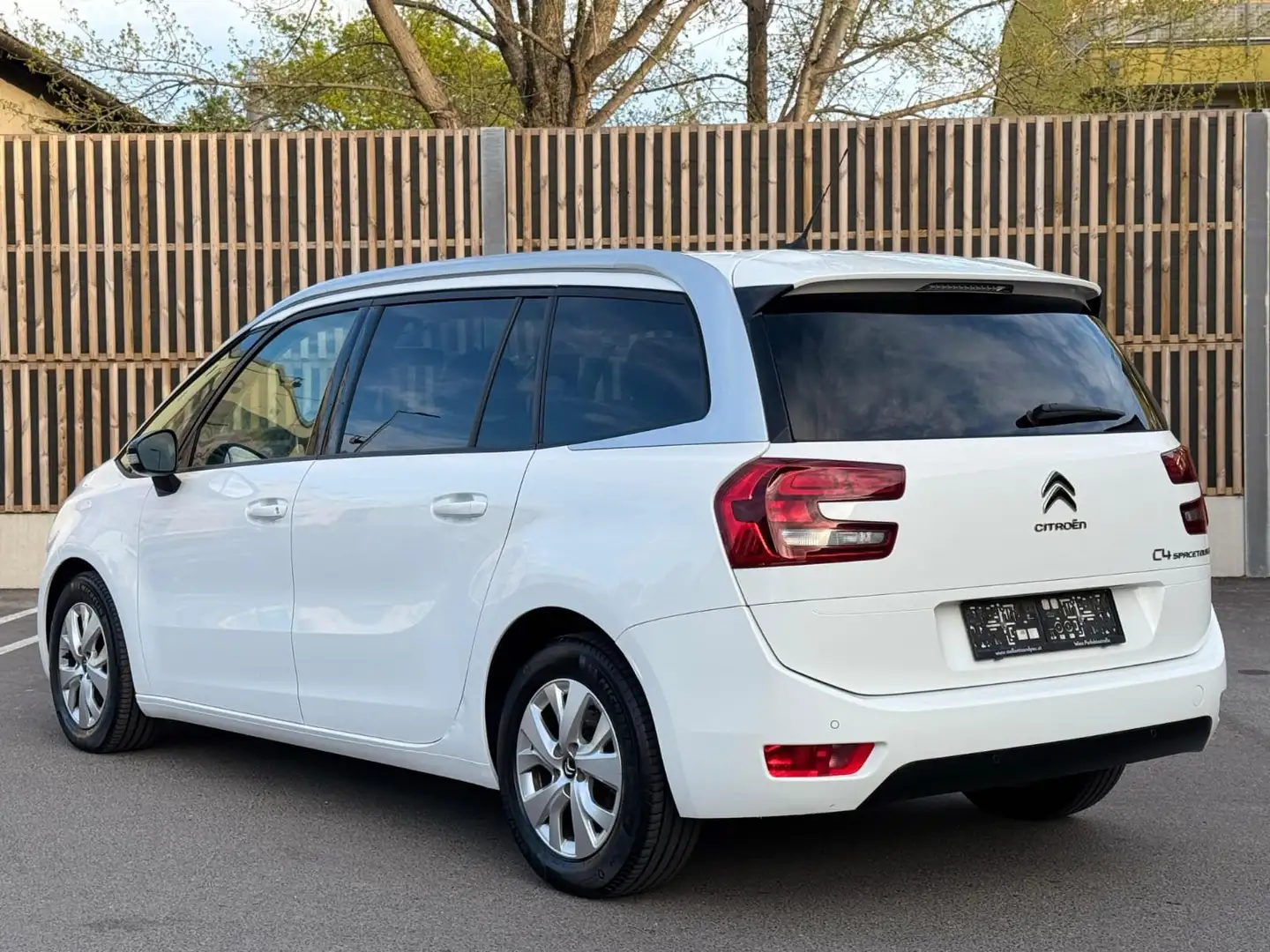 Citroen Grand C4 SpaceTourer 7-Sitzer Grand C4 Spacetourer BlueHDI 130 S Weiß - 2