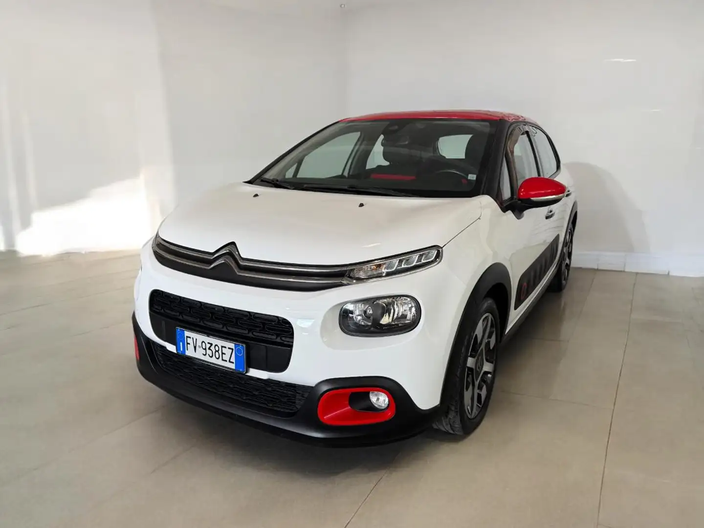 Citroen C3 PureTech 110 S&S Shine Blanc - 2